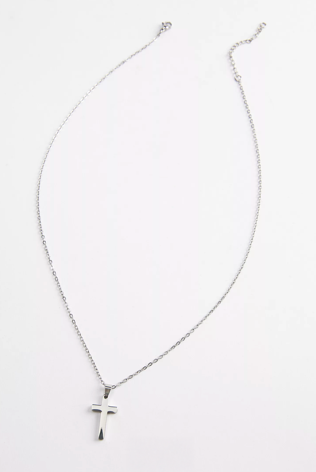 Collar con dije de cruz